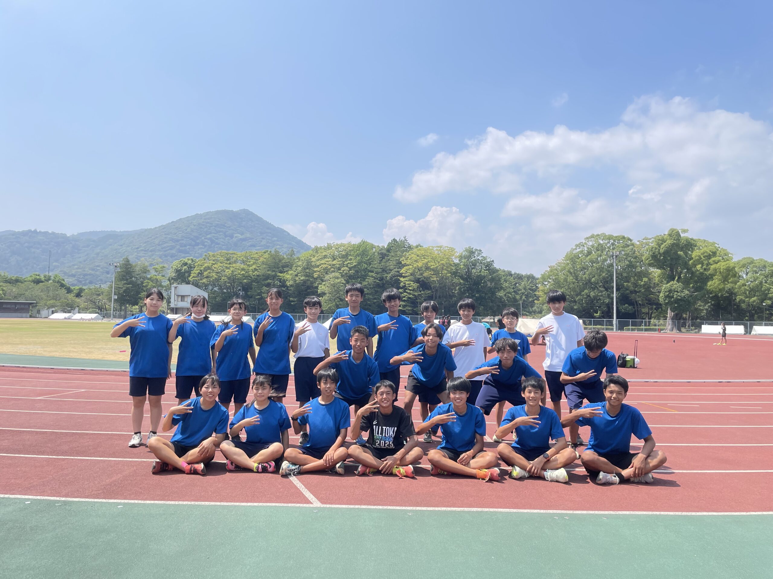 天童三中 陸上部 5点セット 陸上部】第70回松阪地区中学校総合体育大会陸上競技大会 | 松阪市立